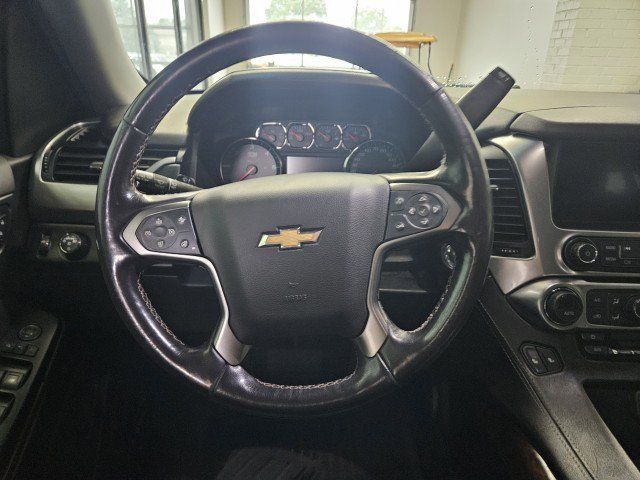 Used 2019 Chevrolet Suburban LT w/ LT Signature Package AWD/4WD image 20