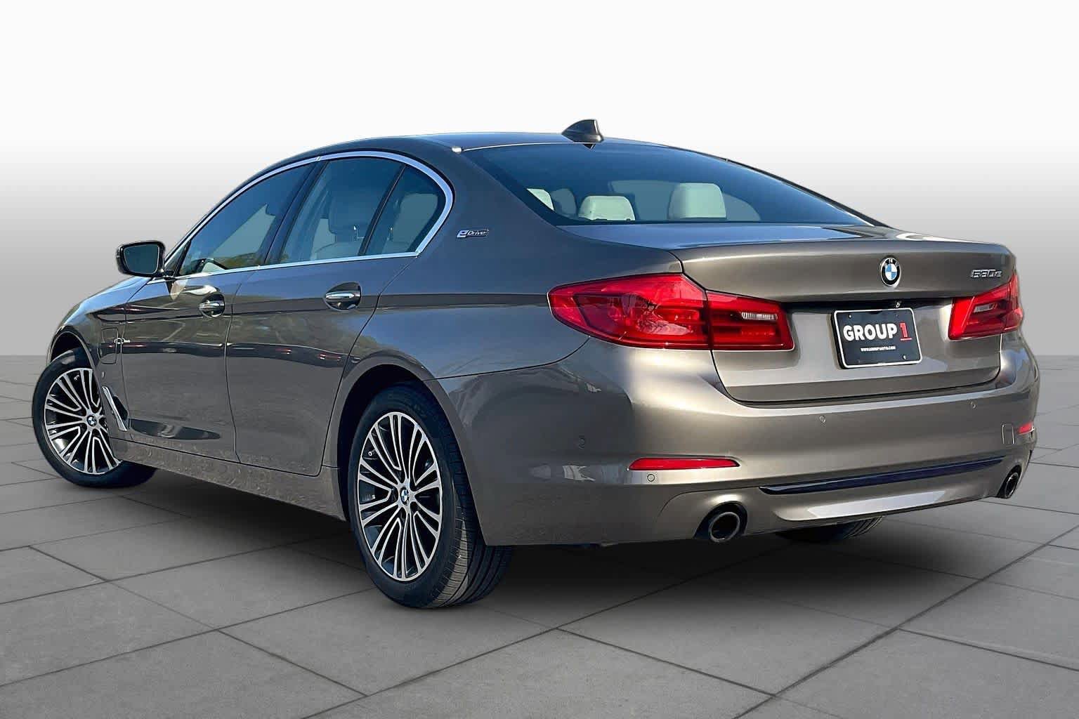 Used 2018 BMW 530e xDrive image 11