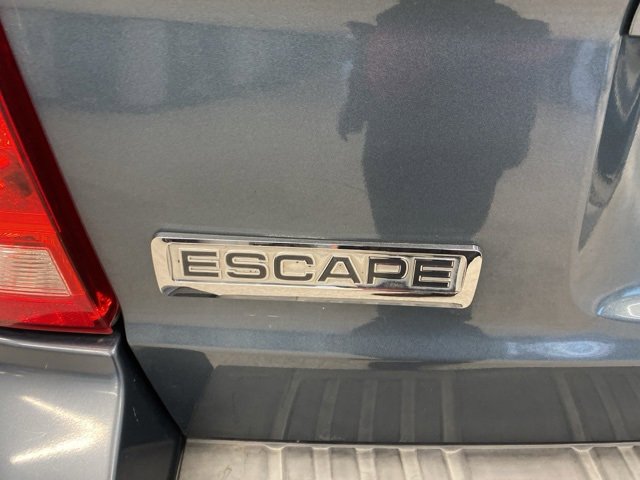 Used 2010 Ford Escape 4WD Hybrid image 9