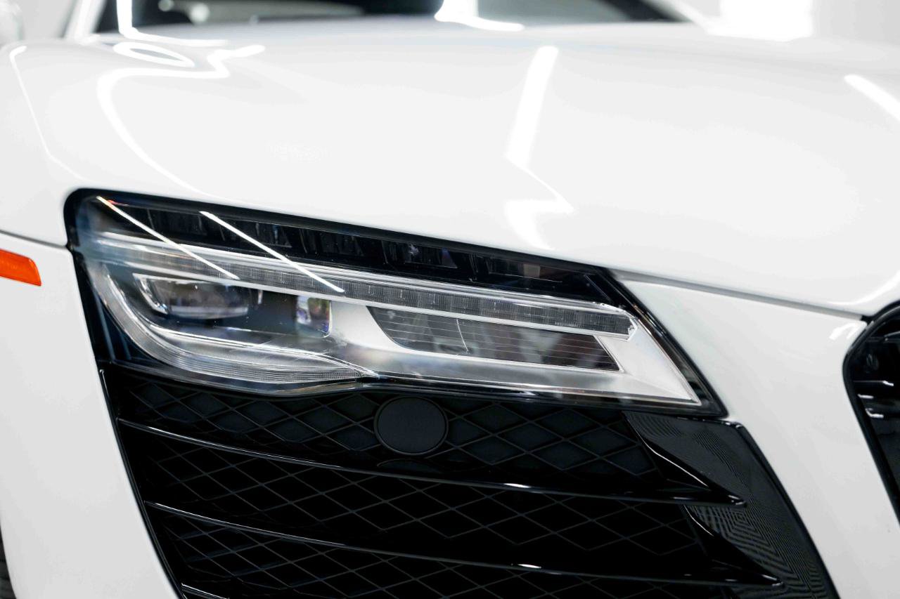 Used 2014 Audi R8 V10 AWD/4WD image 13