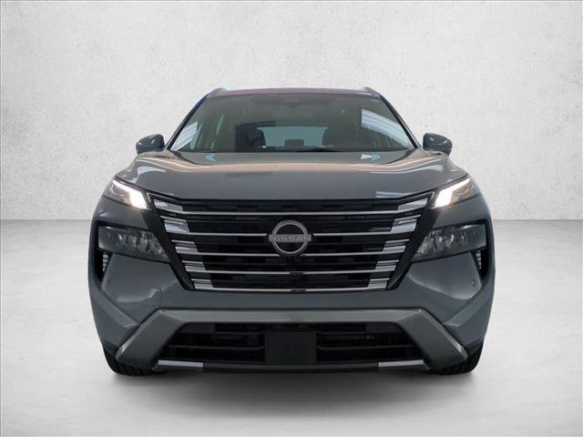 Used 2024 Nissan Rogue SL w/ SL Premium Package FWD image 2
