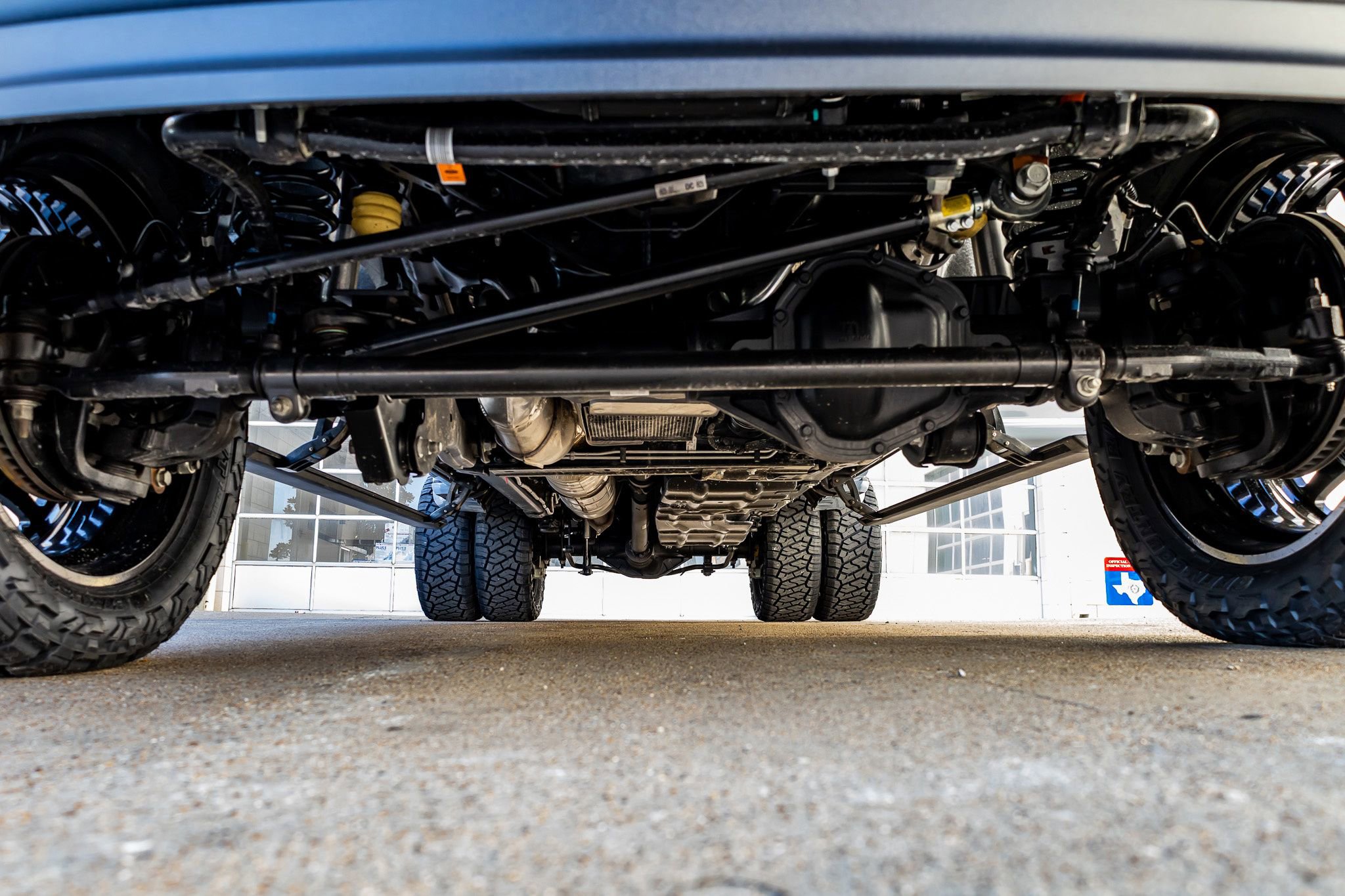 Used 2026 Ford F450 Platinum w/ Platinum Plus Package image 15