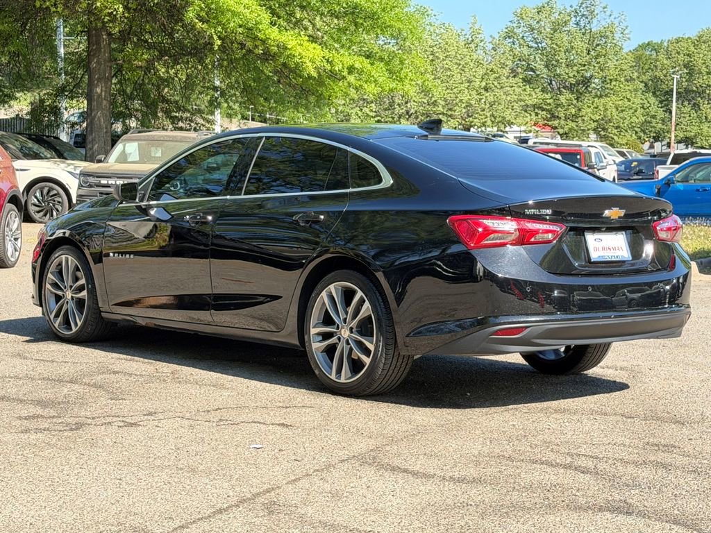 Used 2022 Chevrolet Malibu LT w/ Leather Package FWD image 5