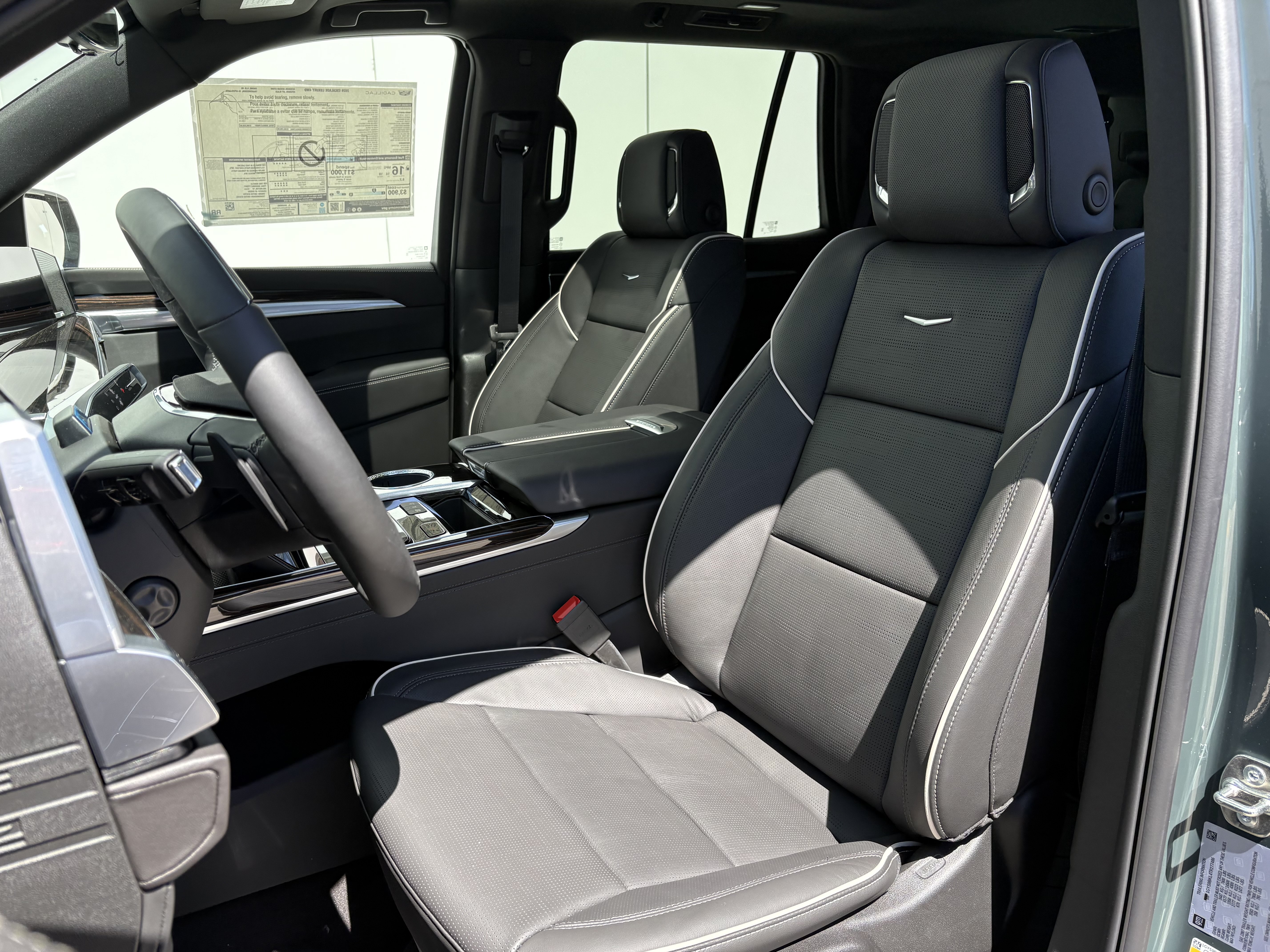 New 2026 Cadillac Escalade Luxury AWD/4WD image 8
