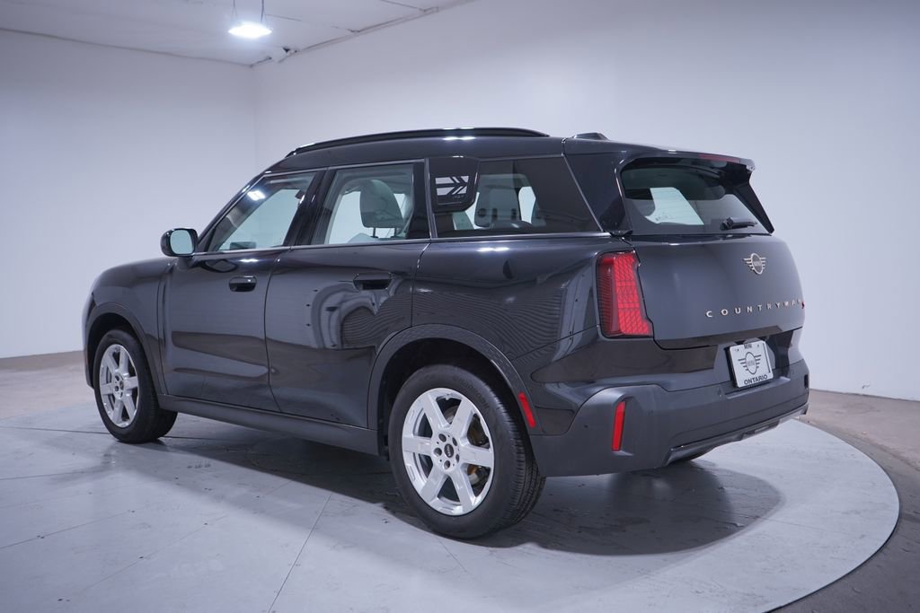 Used 2025 MINI Cooper Countryman S image 3