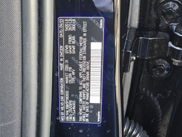 Certified 2023 Volvo XC60 B5 Core w/ Protection Package Premier image 17