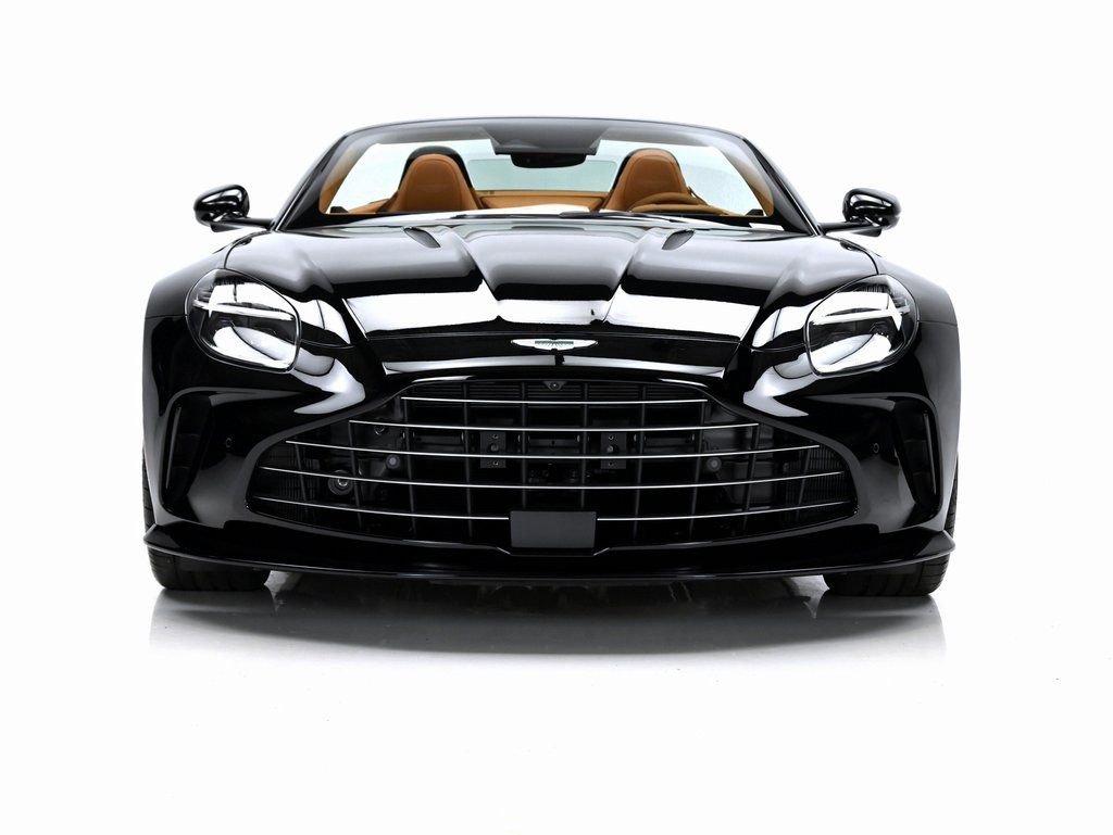 New 2026 Aston Martin V8 Vantage Roadster image 2