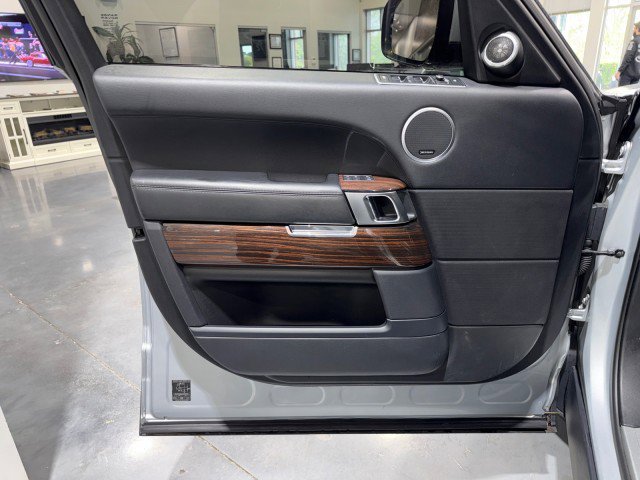 Used 2016 Land Rover Range Rover HSE AWD/4WD image 39