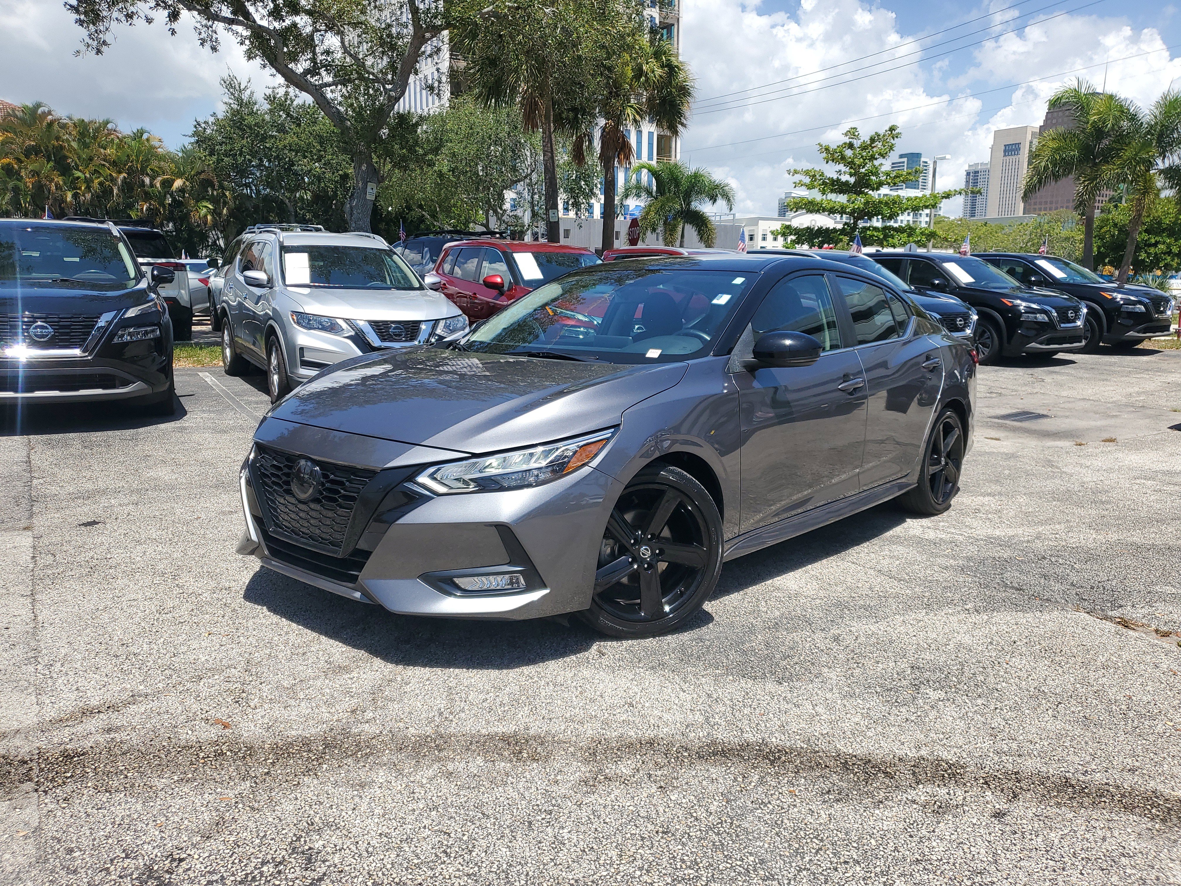 Certified 2023 Nissan Sentra SR w/ Midnight Edition Package image 32
