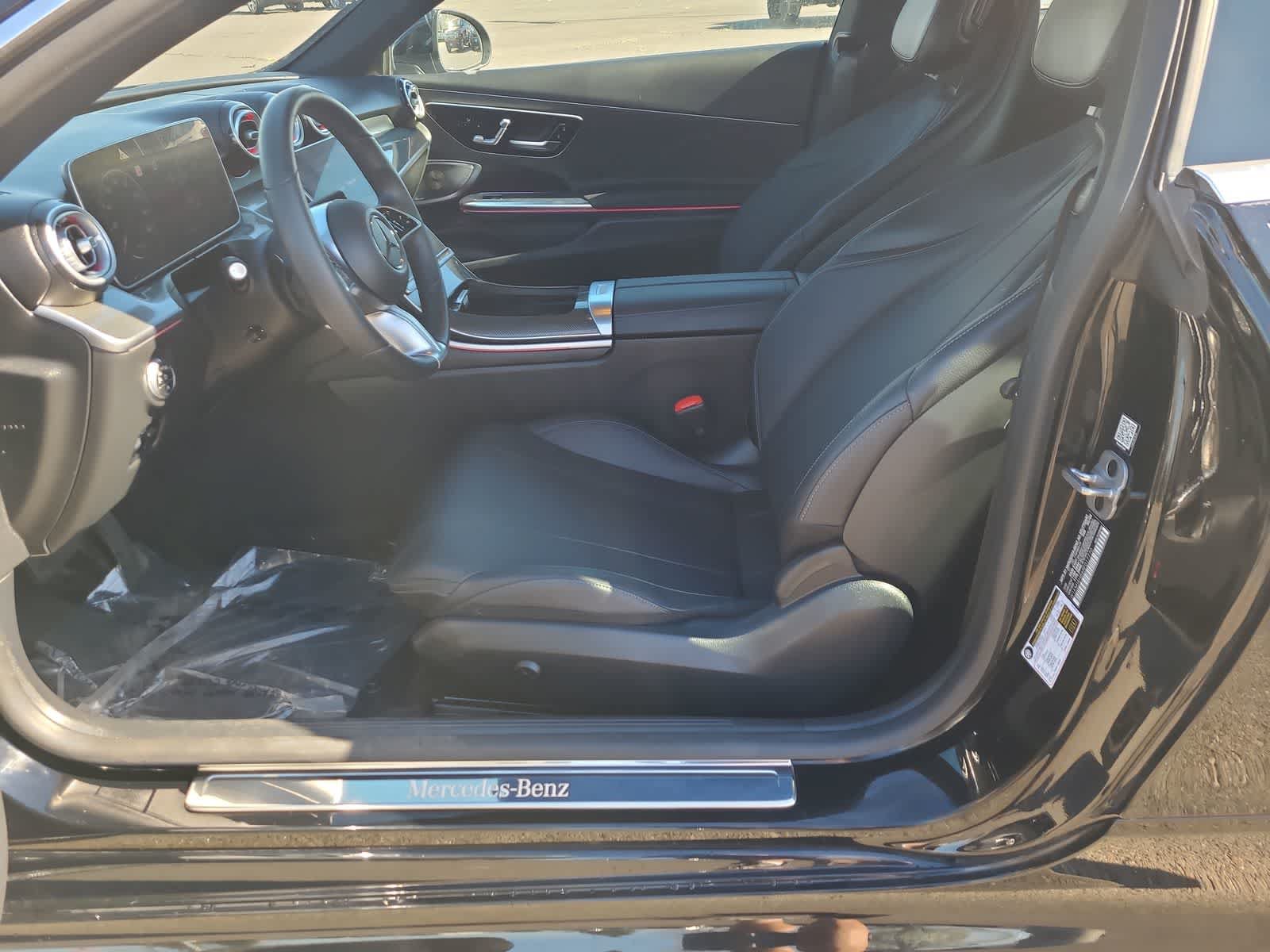 Used 2024 Mercedes-Benz CLE 300 4MATIC Coupe image 19