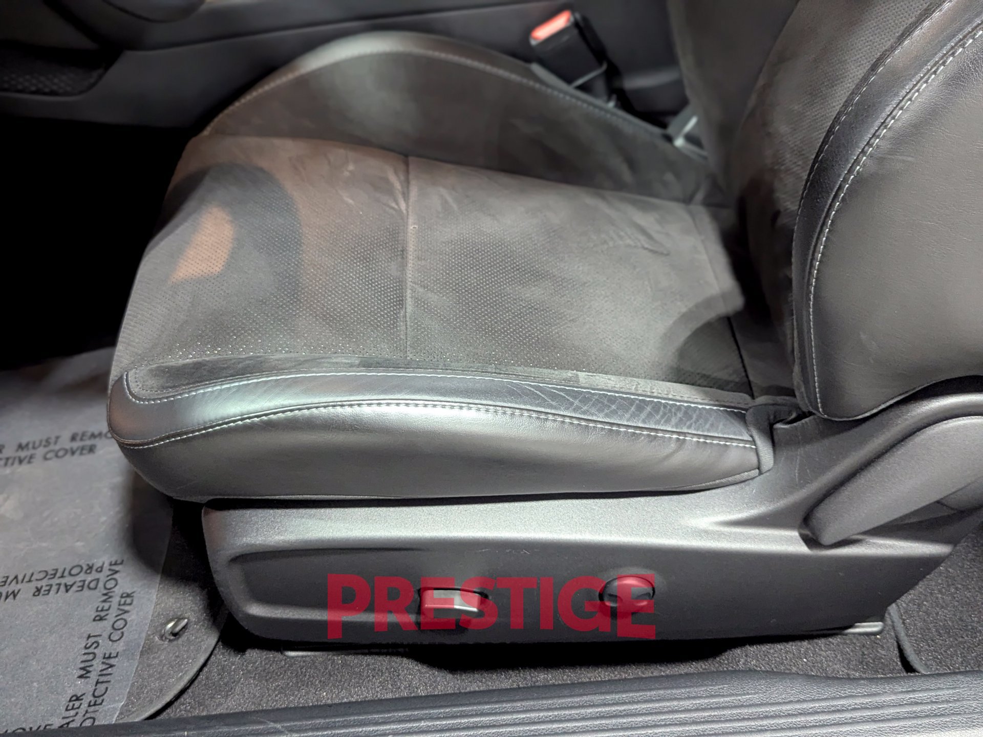 Used 2022 Dodge Challenger R/T Scat Pack w/ Dynamics Package RWD image 26