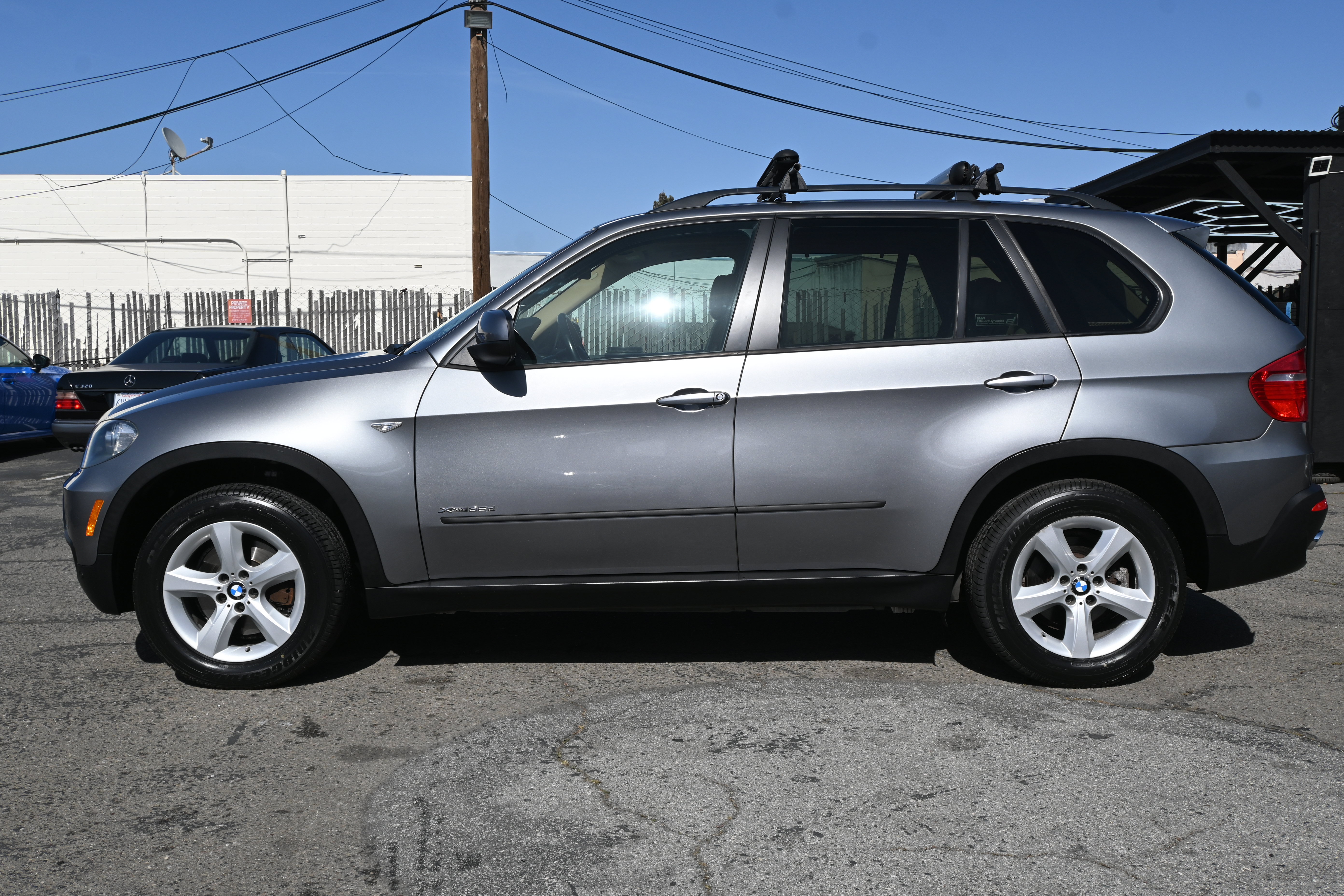 Used 2009 BMW X5 xDrive35d AWD/4WD image 2