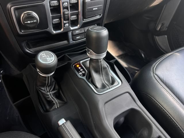 Used 2020 Jeep Gladiator Overland AWD/4WD image 30