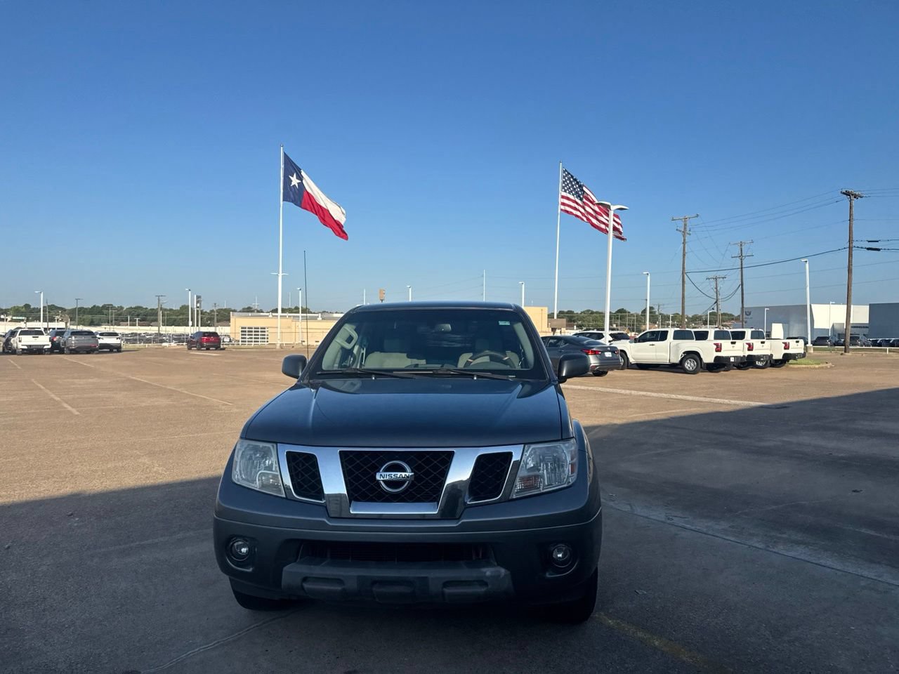 Used 2019 Nissan Frontier SV w/ Value Truck Package RWD image 5