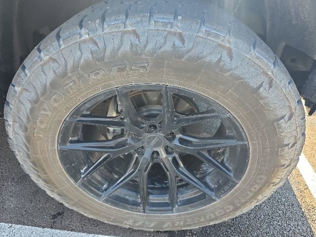 Used 2022 Ford F150 Raptor w/ Raptor 37 Performance Package AWD/4WD image 5