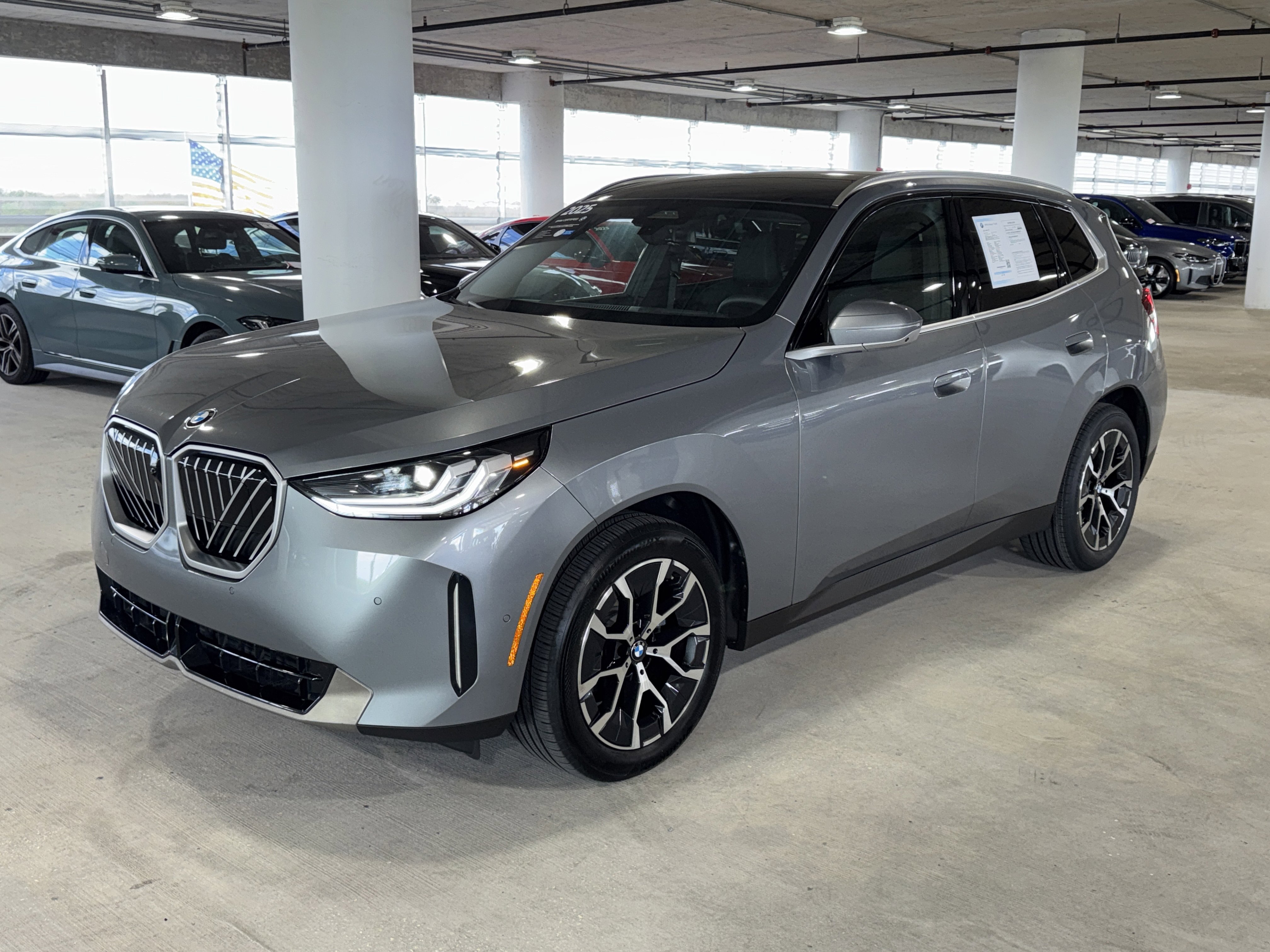 Certified 2025 BMW X3 xDrive30i w/ Premium Package image 4