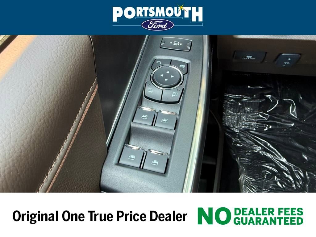 New 2025 Ford F350 King Ranch w/ Chrome Package image 33