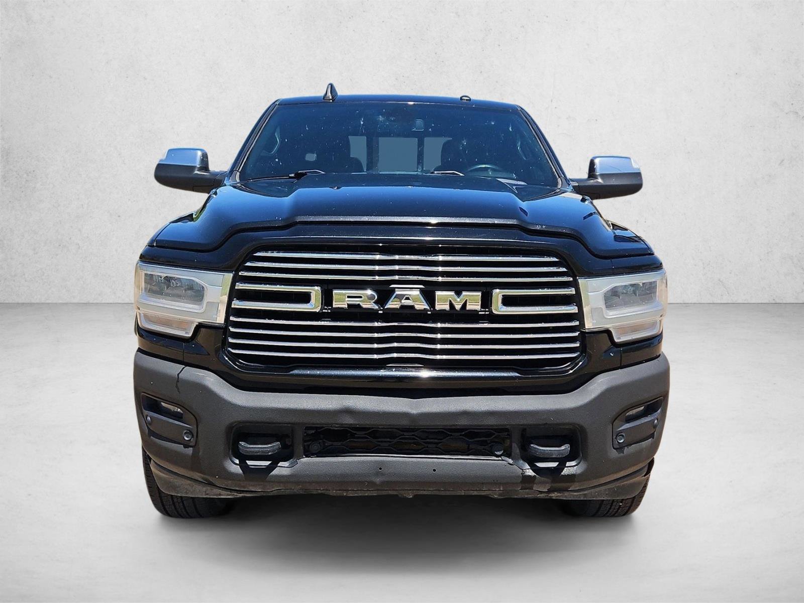 Used 2020 RAM 2500 Laramie AWD/4WD image 2
