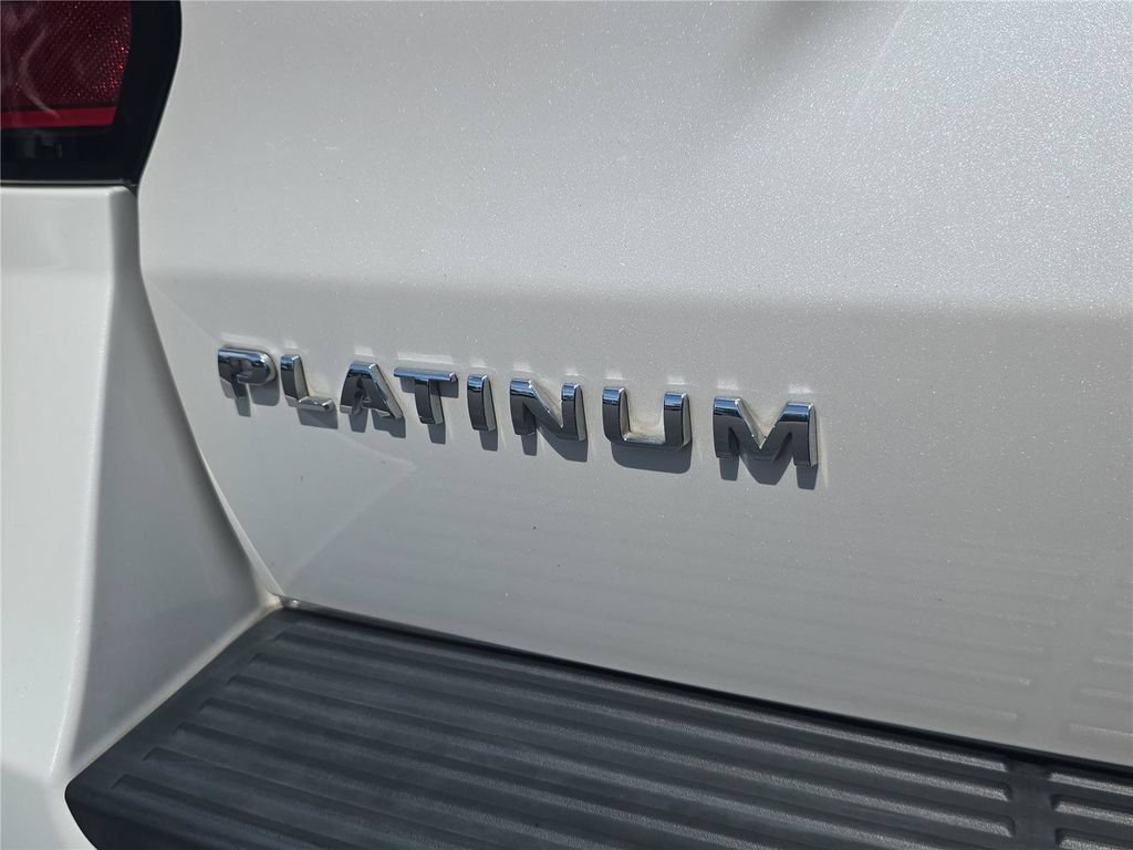Used 2018 Ford Expedition Platinum RWD image 7