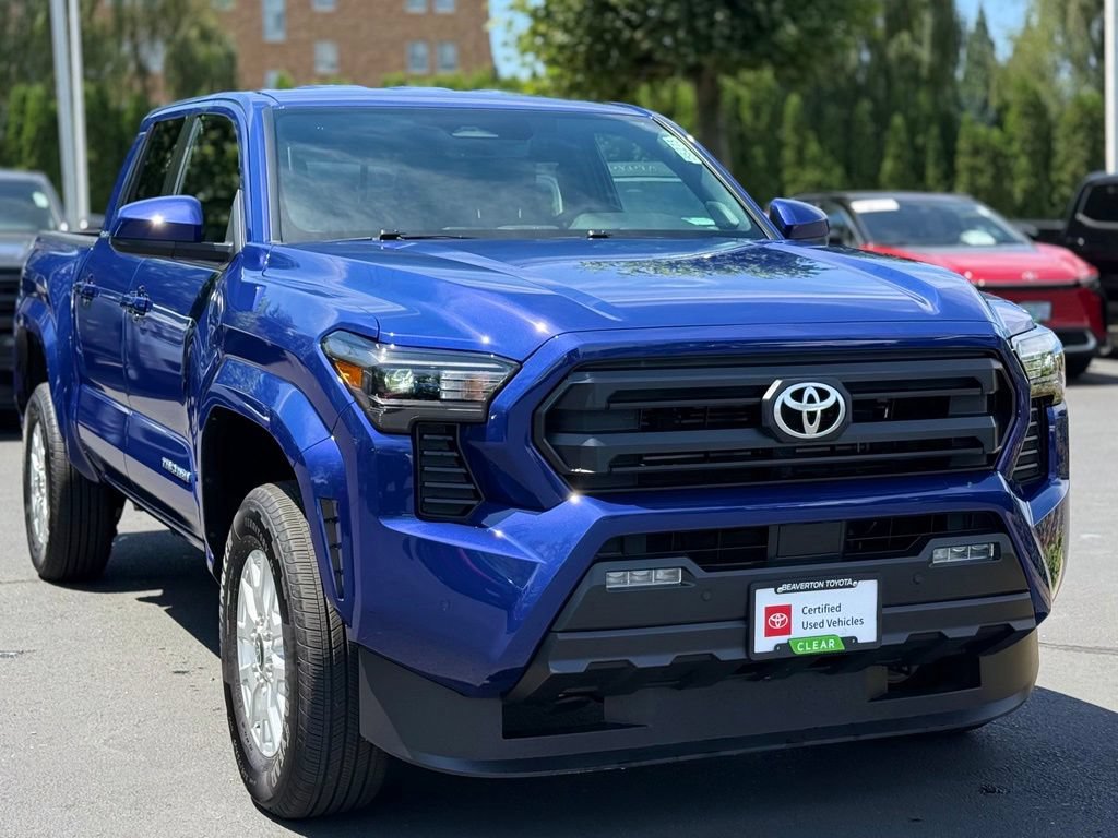 Certified 2025 Toyota Tacoma SR5 AWD/4WD image 7