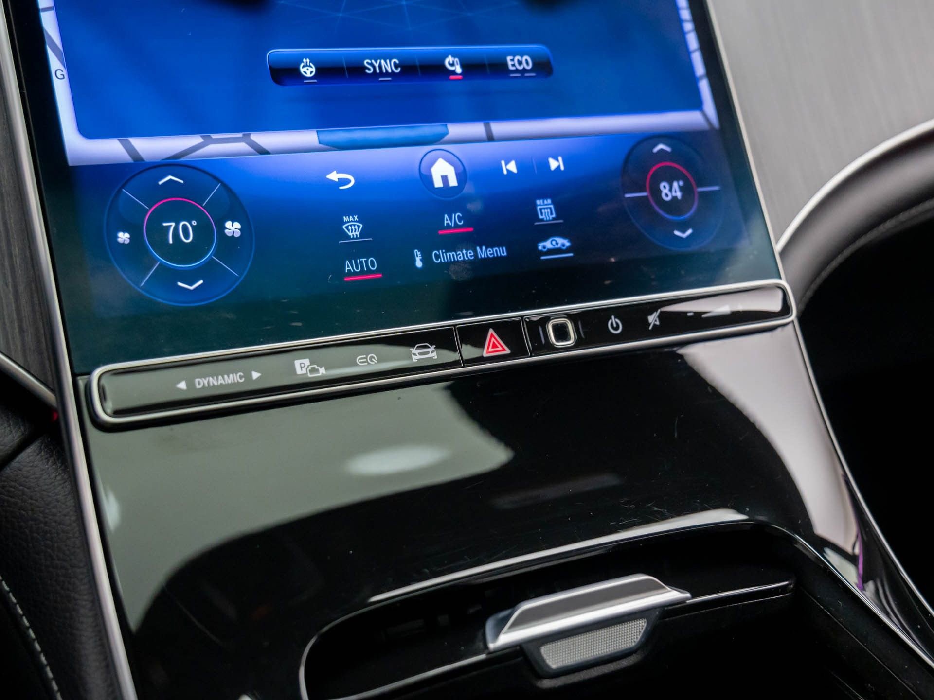 Certified 2024 Mercedes-Benz EQE 350+ 4MATIC SUV w/ Driver Assistance Package image 31