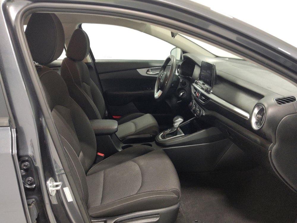 Used 2023 Kia Forte LXS w/ LXS Technology Package FWD image 21