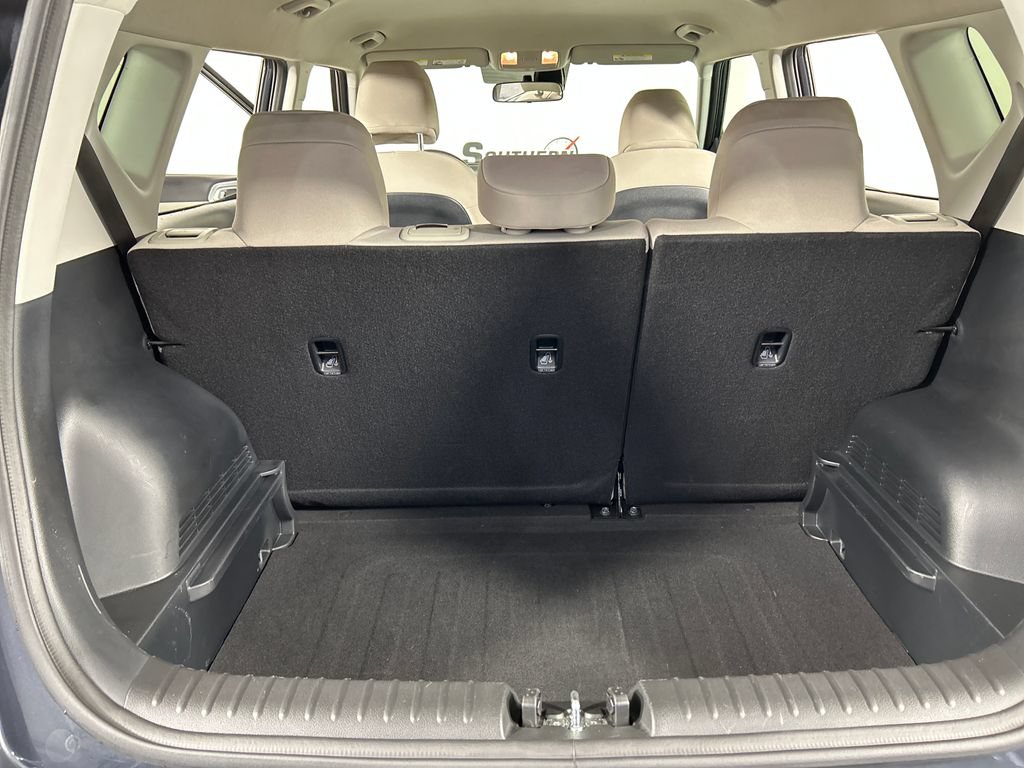 Used 2025 Kia Soul LX w/ LX Technology Package FWD image 19