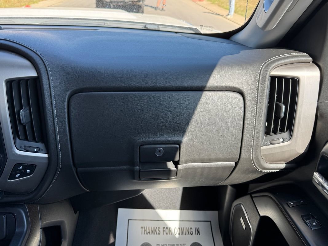 Used 2019 GMC Sierra 2500 Denali w/ Duramax Plus Package AWD/4WD image 28
