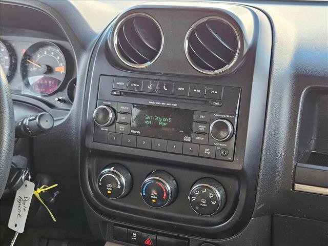 Used 2017 Jeep Patriot Sport w/ Power Value Group image 16