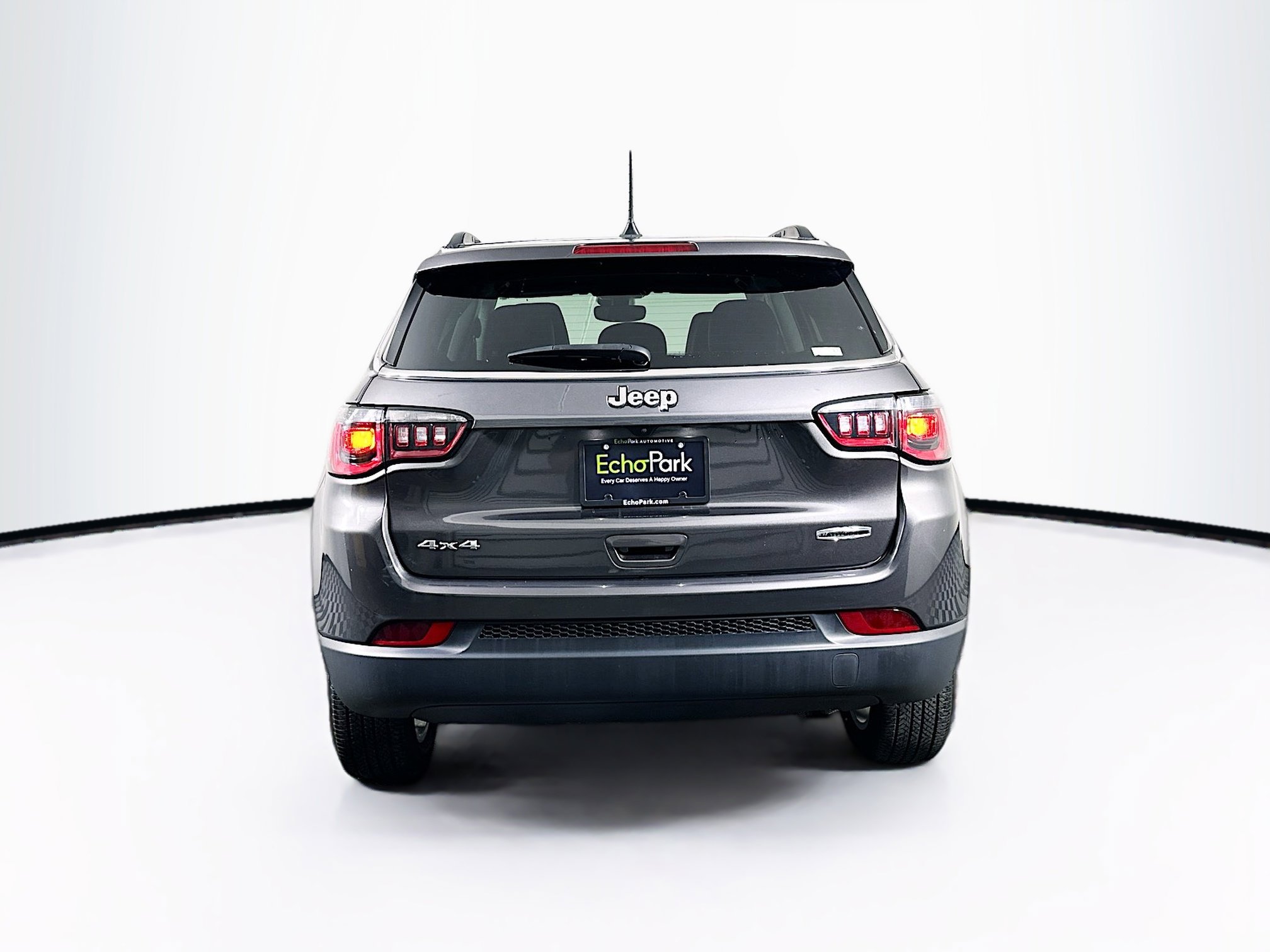 Used 2022 Jeep Compass Latitude image 7