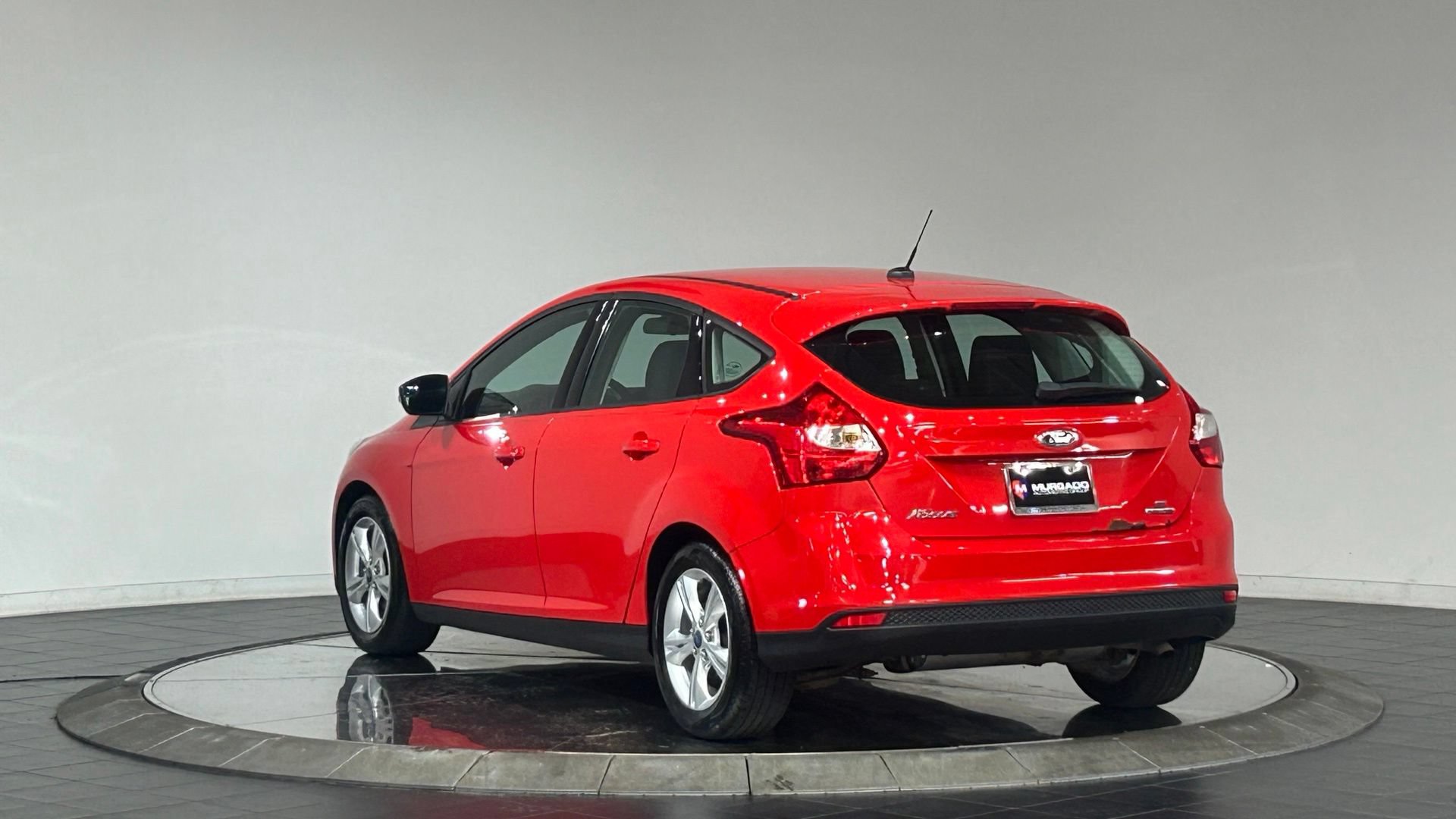 Used 2013 Ford Focus SE FWD image 7