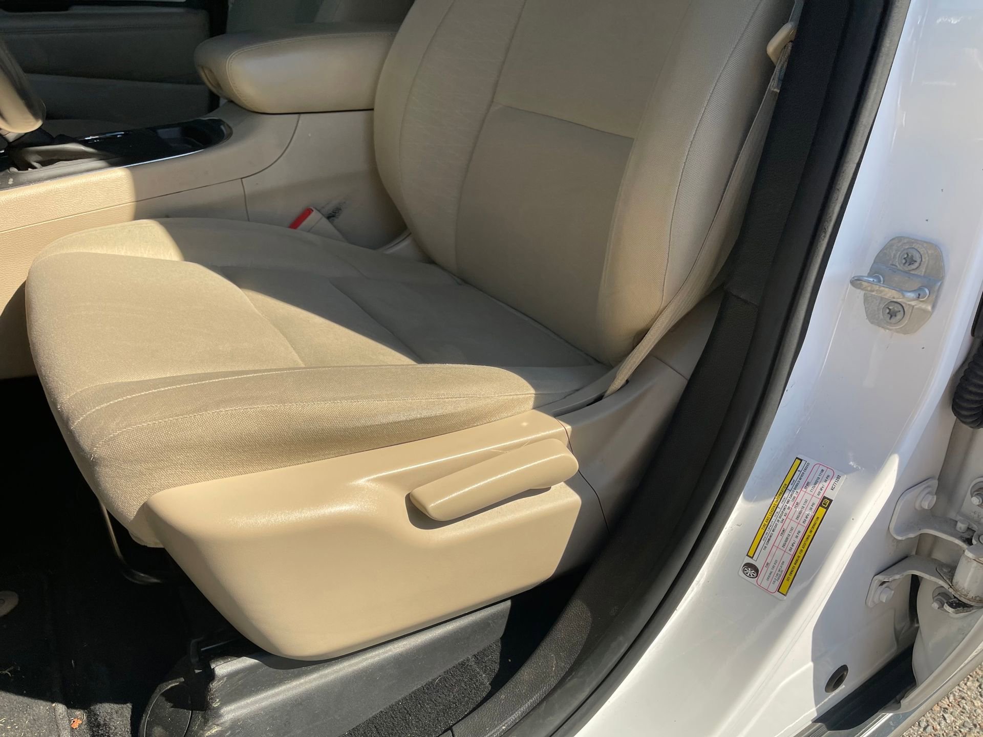 Used 2019 Dodge Durango SXT w/ 3rd Row Seating Group image 14