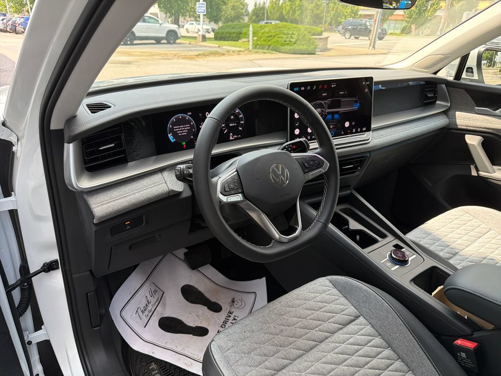 New 2026 Volkswagen Tiguan S AWD/4WD image 10