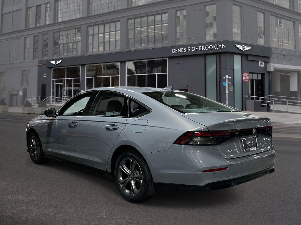Used 2024 Honda Accord EX-L image 3