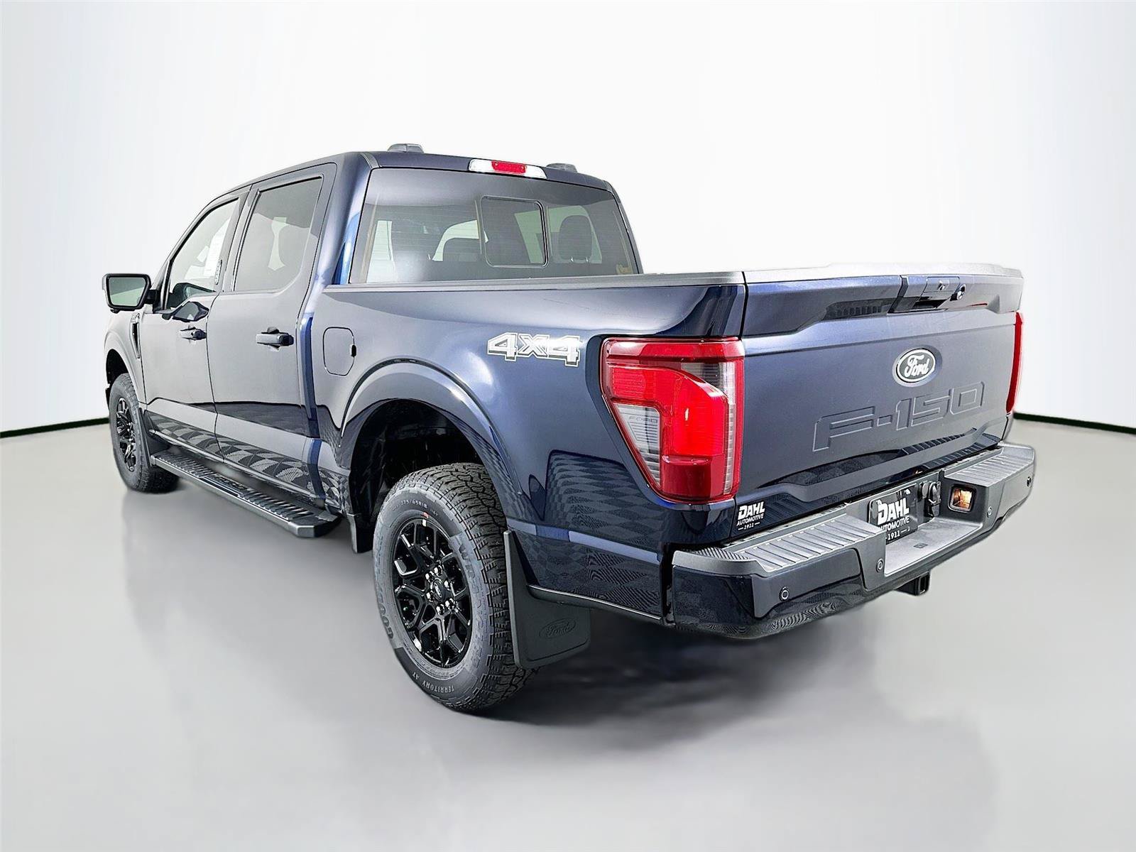 New 2026 Ford F150 XLT w/ Equipment Group 302A MID AWD/4WD image 10