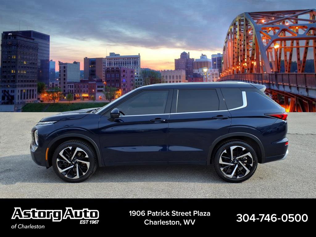 Used 2022 Mitsubishi Outlander SEL image 6