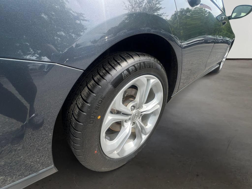 Certified 2023 Honda Accord LX image 30