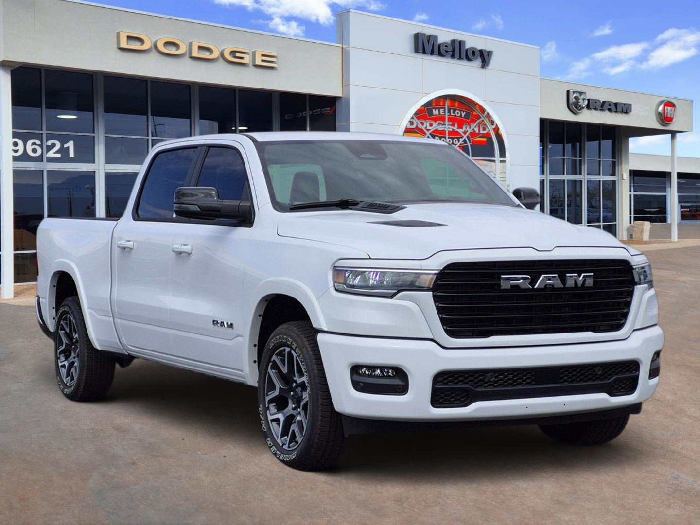 New 2026 RAM 1500 Laramie AWD/4WD image 2