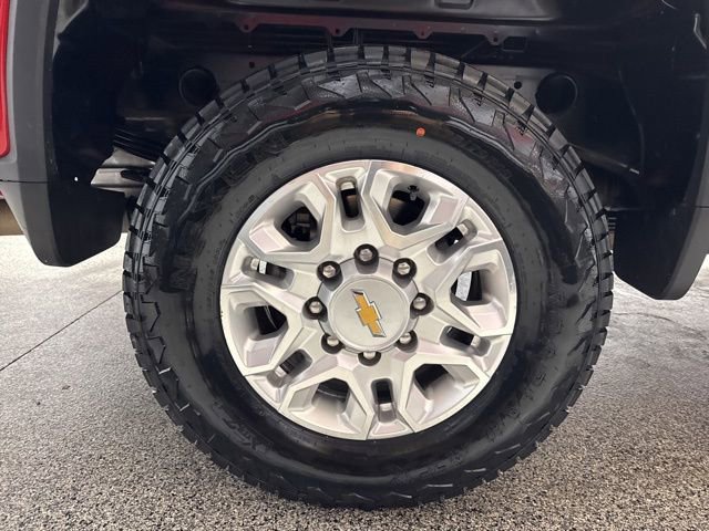 Used 2025 Chevrolet Silverado 2500 LT w/ All Star Edition image 23
