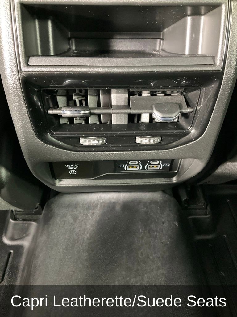 Used 2024 Jeep Grand Cherokee Altitude image 29