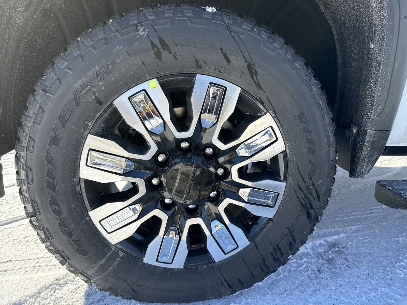 New 2026 GMC Sierra 3500 Denali w/ Denali Reserve Package image 8