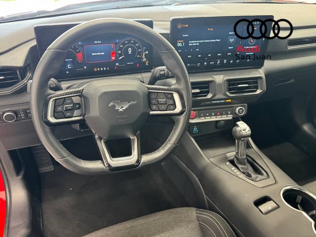 Used 2025 Ford Mustang Coupe RWD image 25
