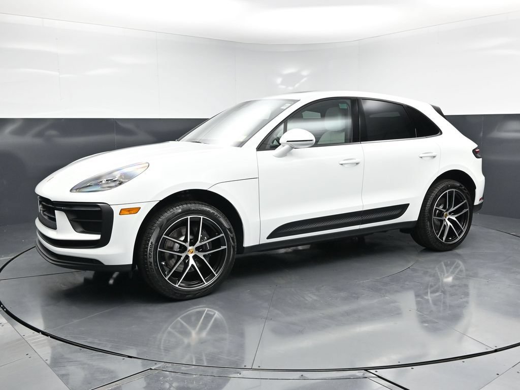 New 2026 Porsche Macan AWD/4WD image 1