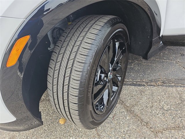 Certified 2025 Buick Encore GX Sport Touring w/ Comfort Package image 31