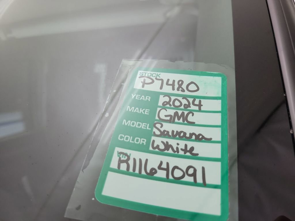 Certified 2024 GMC Savana 2500 Work Van w/ Driver Convenience Package image 18