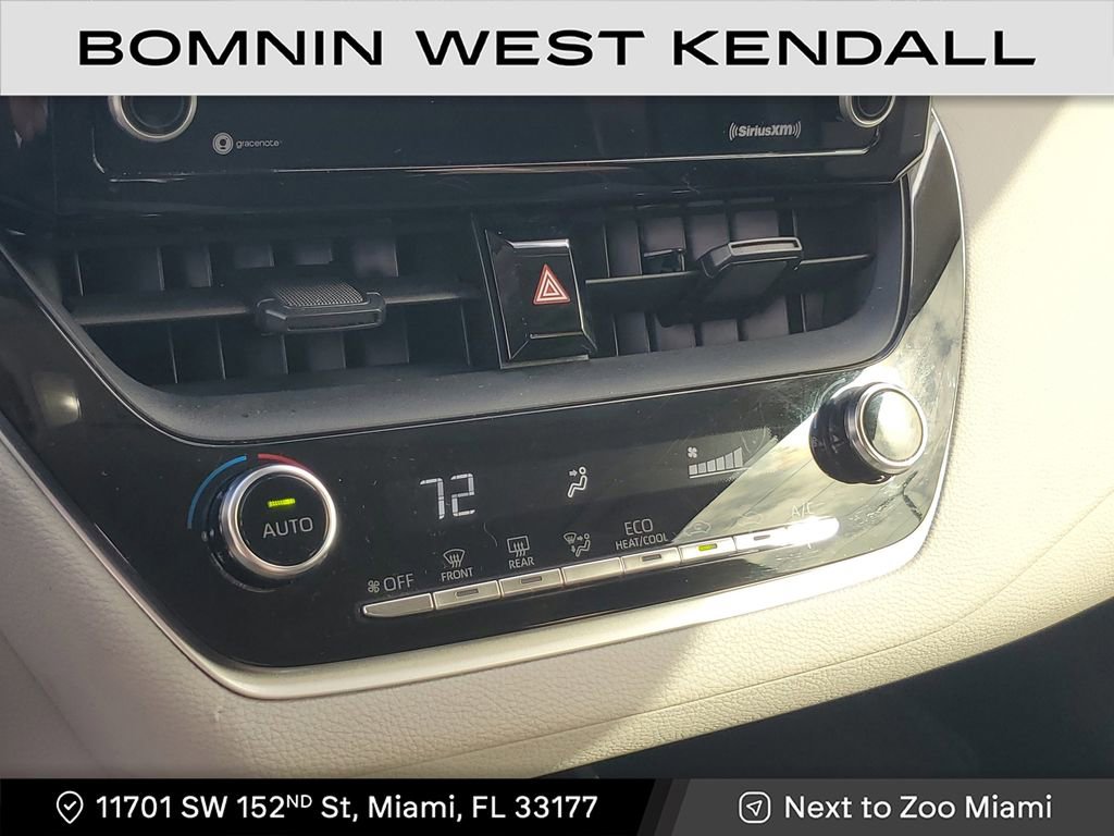 Used 2022 Toyota Corolla LE image 26