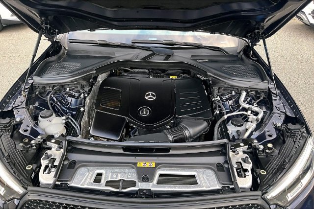 Certified 2023 Mercedes-Benz GLC 300 4MATIC w/ AMG Line image 26