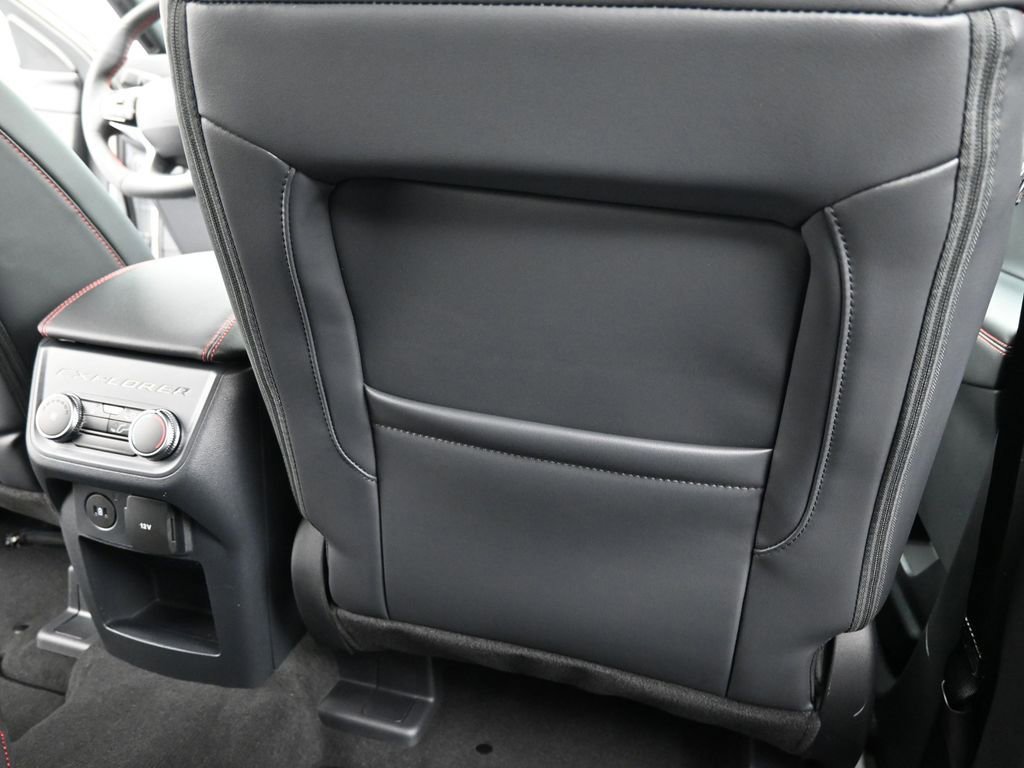 New 2026 Ford Explorer ST-Line w/ ST-Line Street Pack image 27