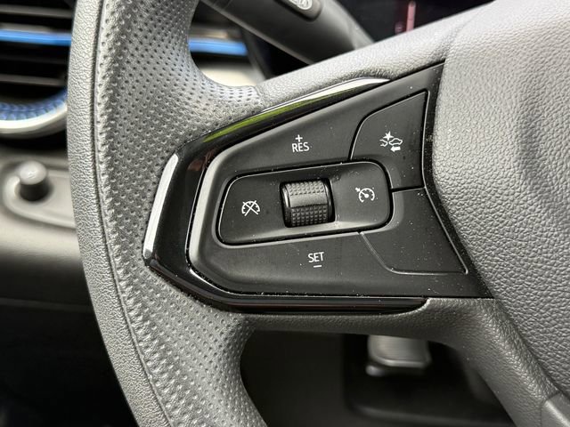 Used 2025 Chevrolet Trax LT FWD image 22