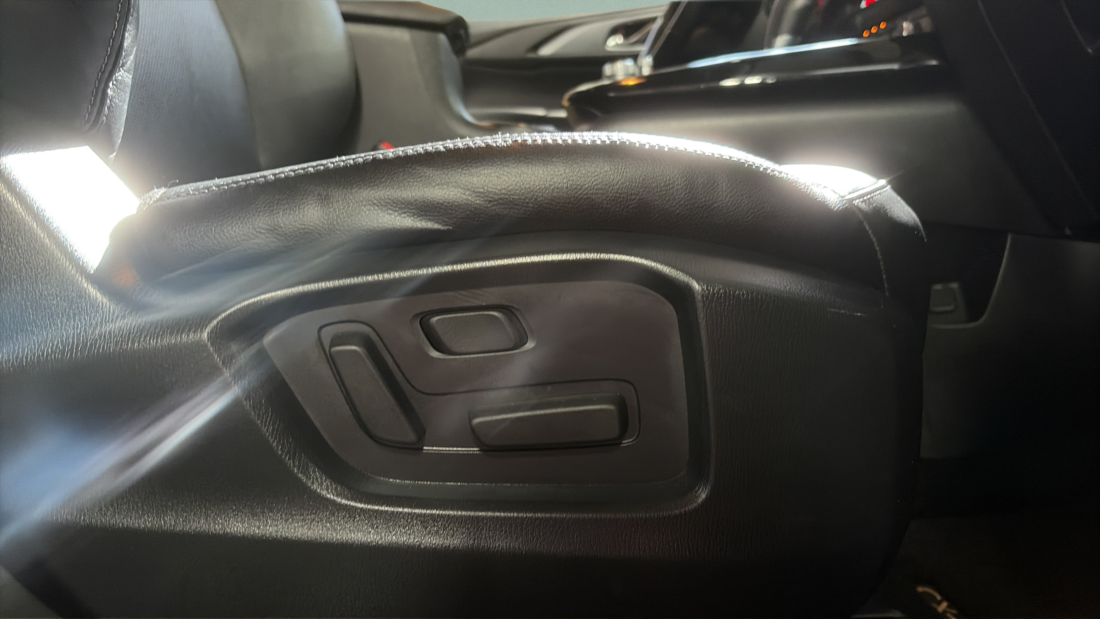 Used 2021 MAZDA CX-9 Touring w/ Touring Premium Package FWD image 24